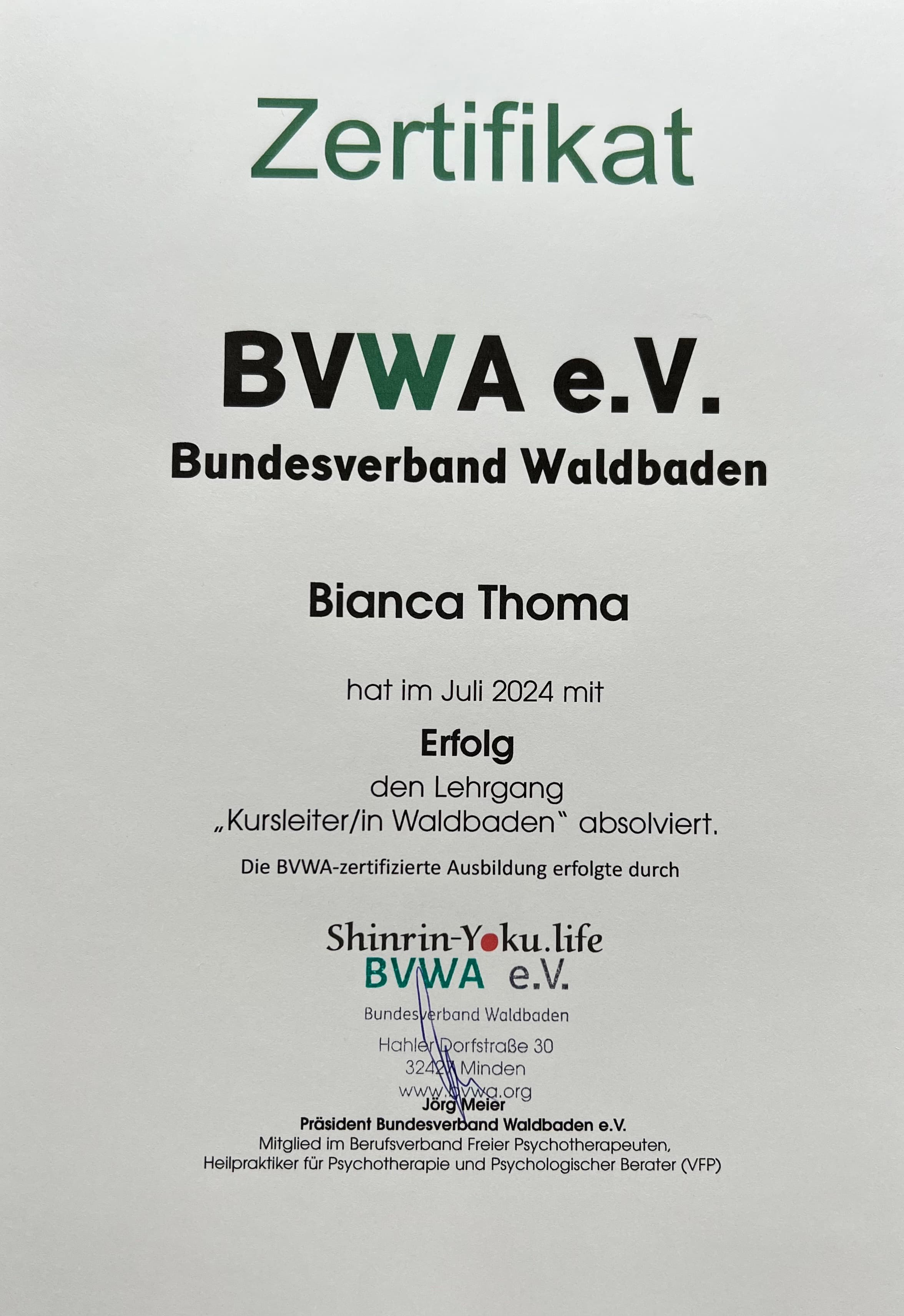 Zertifikat des Bundesverbands Waldbaden BVWA e. V. für Bianca Thoma als Kursleiterin Waldbaden